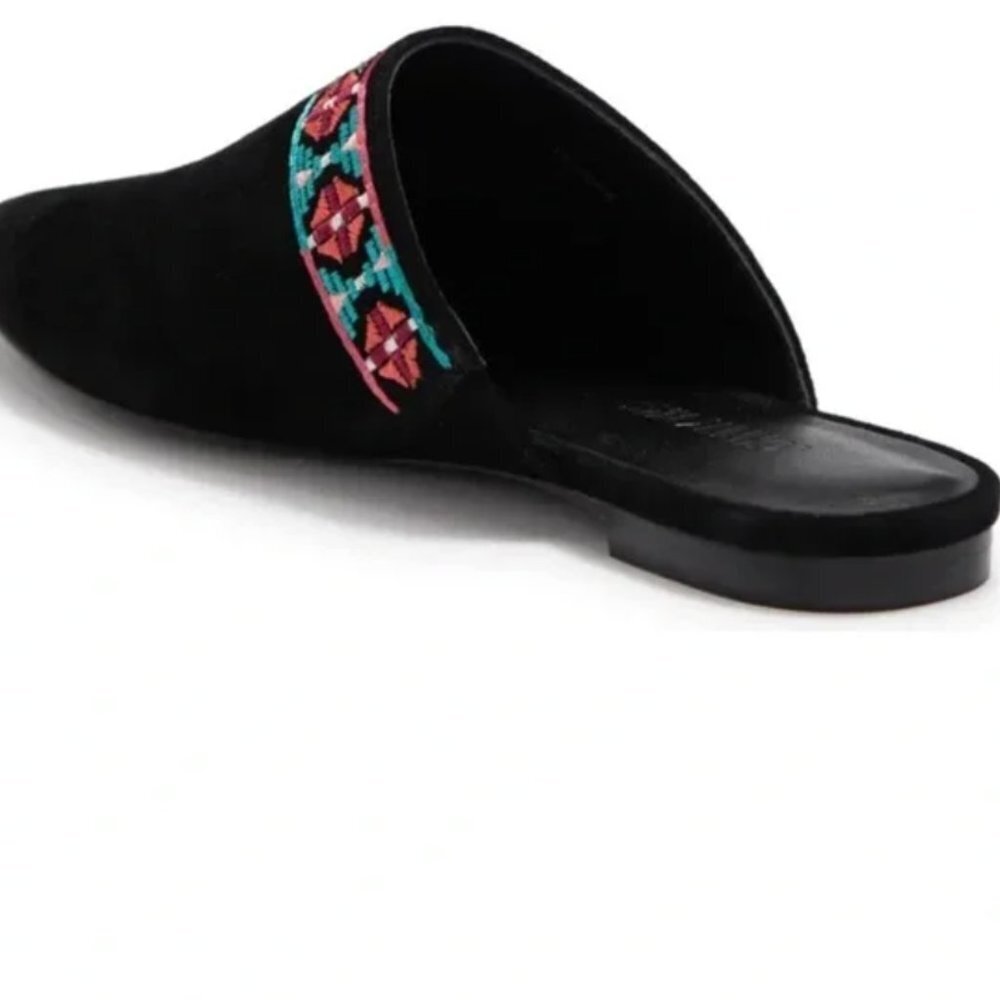 NWT JOHNNY WAS BLACK EMBROIDERED MULE Size 9 - Picture 3 of 11